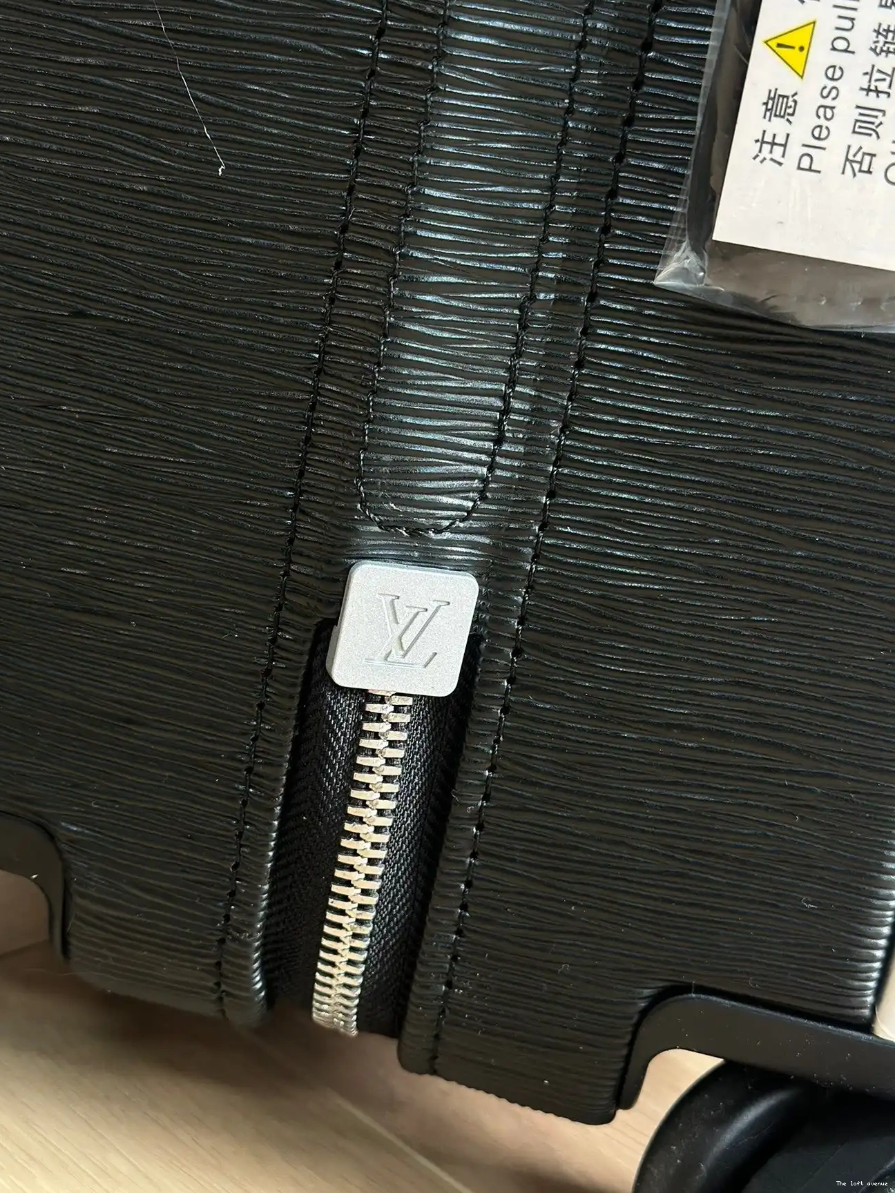 CABIN HORIZON 55 CUSTOM EMBOSSED 37L MONOGRAM SUITCASE 0521